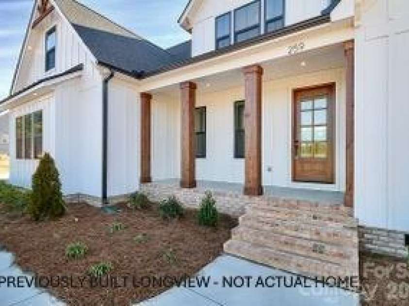 1515 Baileys Run, Gastonia, NC 28056.  MLS# CAR4386466, YatesRealty ID 31459. 