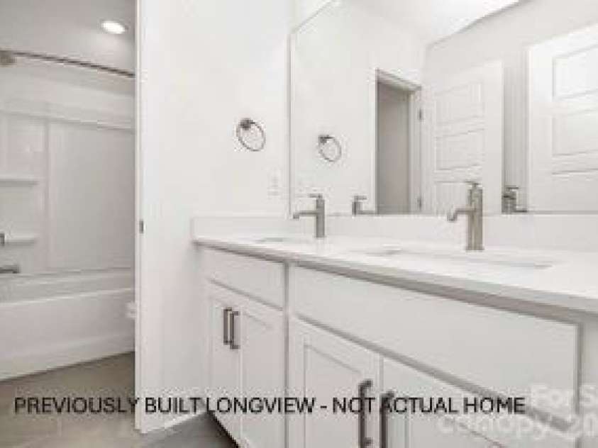 1515 Baileys Run, Gastonia, NC 28056.  MLS# CAR4386466, YatesRealty ID 31459. 