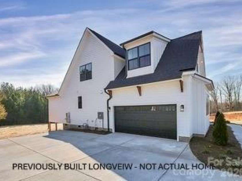 1515 Baileys Run, Gastonia, NC 28056.  MLS# CAR4386466, YatesRealty ID 31459. 