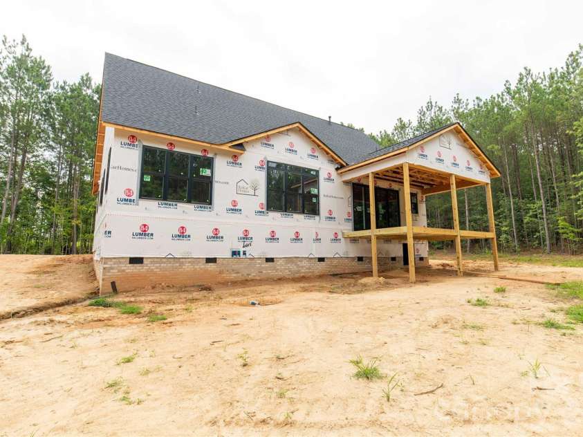1515 Baileys Run, Gastonia, NC 28056.  MLS# CAR4386466, YatesRealty ID 31459. 