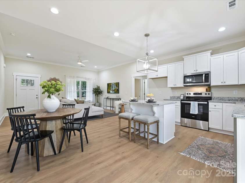 260 Old Pinckney Road, York, SC 29745.  MLS# CAR4278542, YatesRealty ID 31459. 