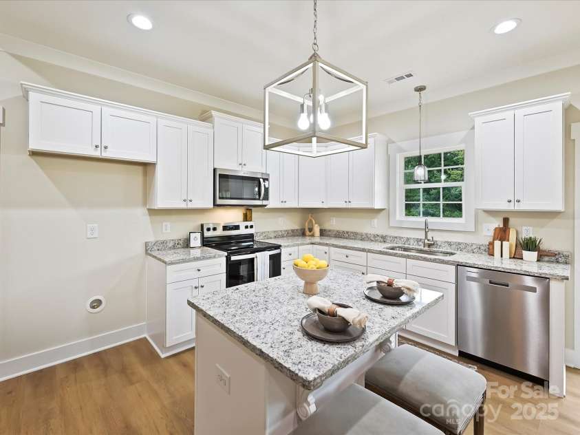 260 Old Pinckney Road, York, SC 29745.  MLS# CAR4278542, YatesRealty ID 31459. 