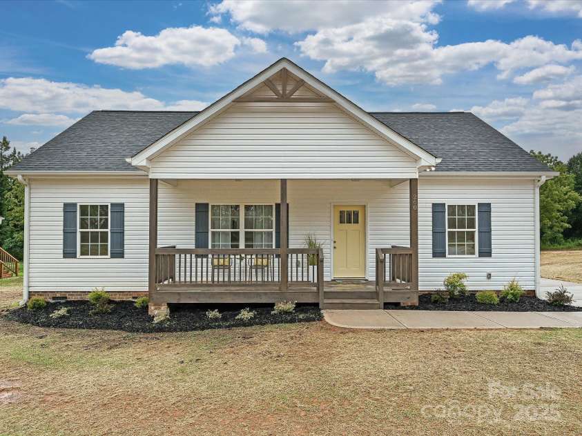 260 Old Pinckney Road, York, SC 29745.  MLS# CAR4278542, YatesRealty ID 31459. 