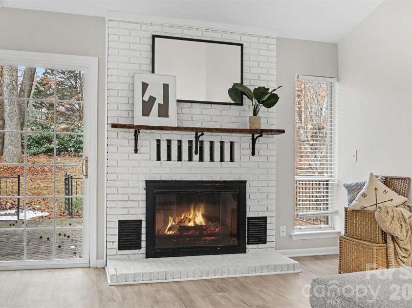 1047 Sardis Cove Drive, Charlotte, NC 28270.  MLS# CAR4341993, YatesRealty ID 3146. 