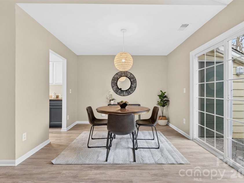 1047 Sardis Cove Drive, Charlotte, NC 28270.  MLS# CAR4341993, YatesRealty ID 3146. 