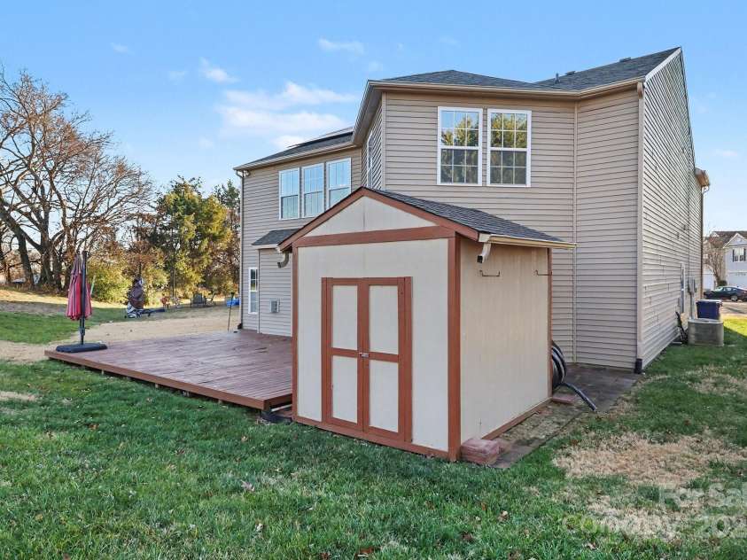 5307 Bendix Court, Harrisburg, NC 28075.  MLS# CAR4329660, YatesRealty ID 3146. 