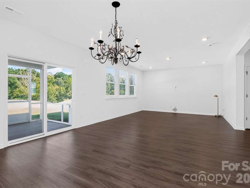 12133 Rowan Hill Drive, Huntersville, NC 28078.  MLS# CAR4431589, YatesRealty ID 31461. 