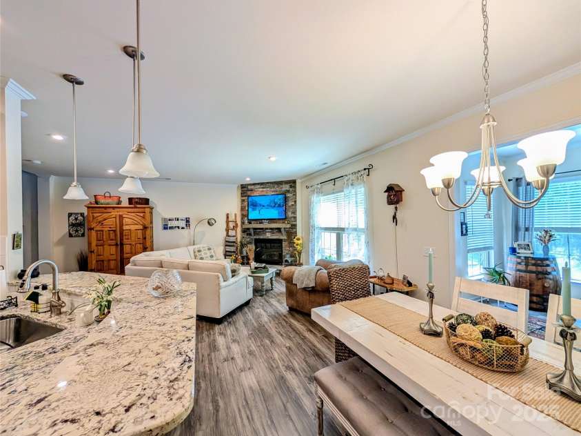 3049 Hartson Pointe Drive, Fort Mill, SC 29707.  MLS# CAR4283179, YatesRealty ID 31463. 