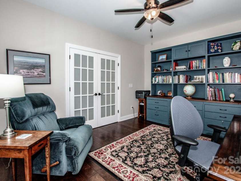 147 Powder Spring Drive, Statesville, NC 28677.  MLS# CAR4283793, YatesRealty ID 31464. 