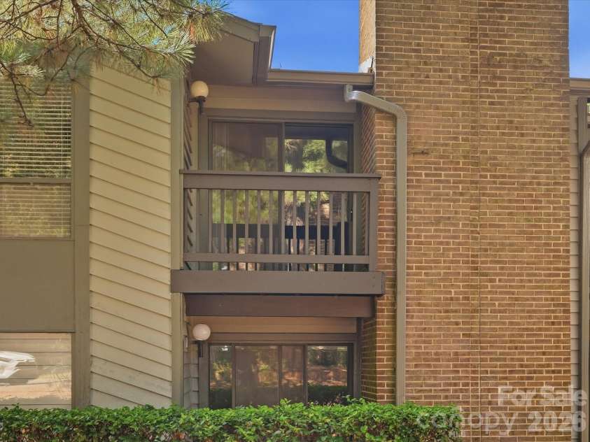5024 Sardis Road, Charlotte, NC 28270.  MLS# CAR4428973, YatesRealty ID 31467. 