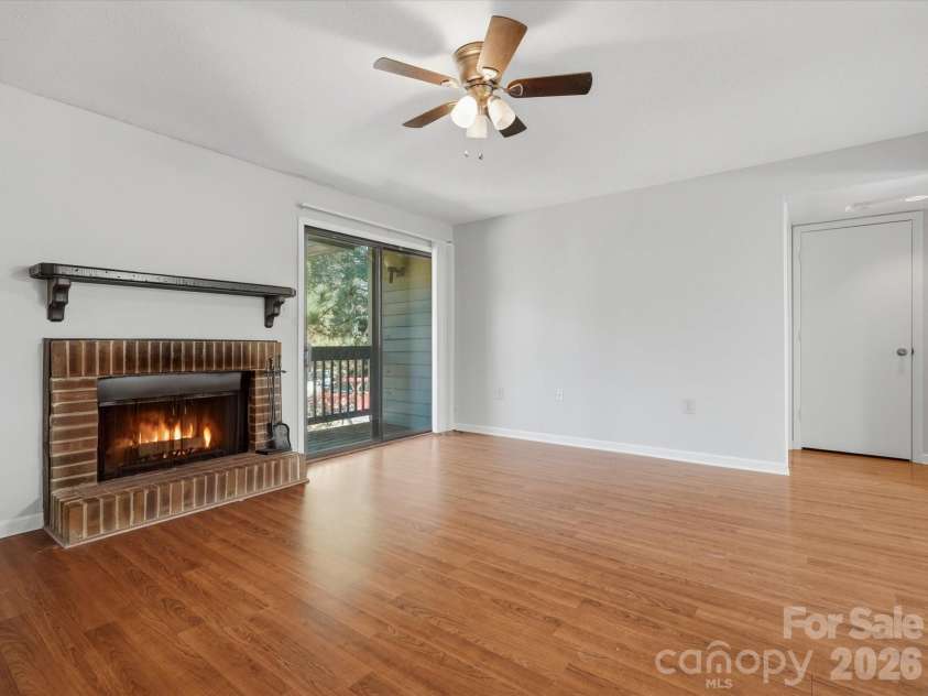 5024 Sardis Road, Charlotte, NC 28270.  MLS# CAR4428973, YatesRealty ID 31467. 