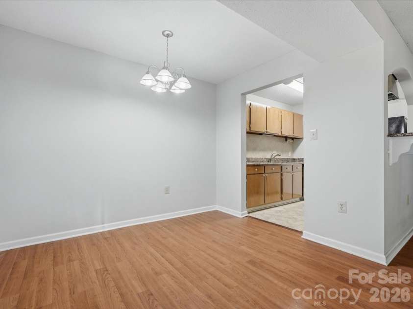 5024 Sardis Road, Charlotte, NC 28270.  MLS# CAR4428973, YatesRealty ID 31467. 