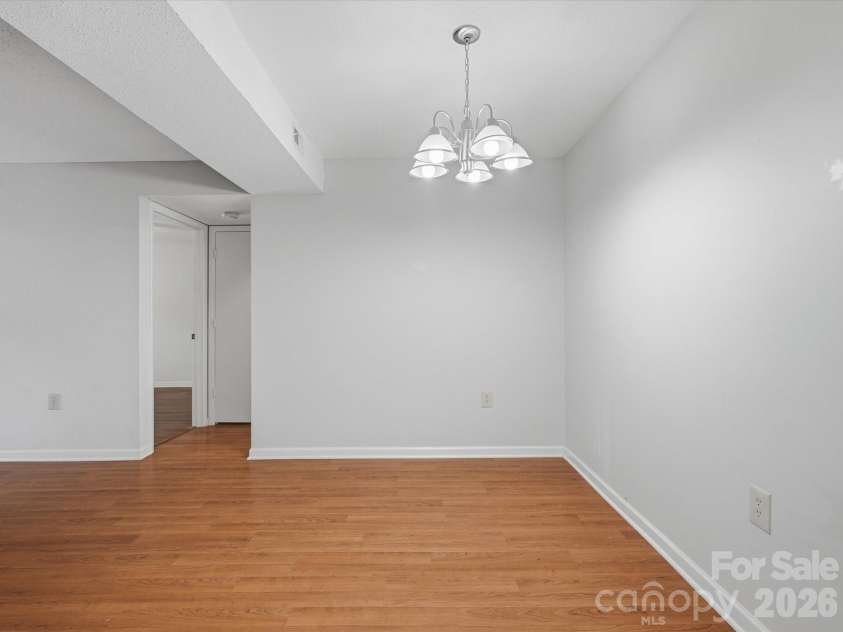 5024 Sardis Road, Charlotte, NC 28270.  MLS# CAR4428973, YatesRealty ID 31467. 