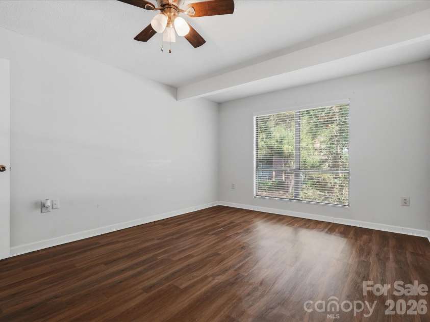 5024 Sardis Road, Charlotte, NC 28270.  MLS# CAR4428973, YatesRealty ID 31467. 