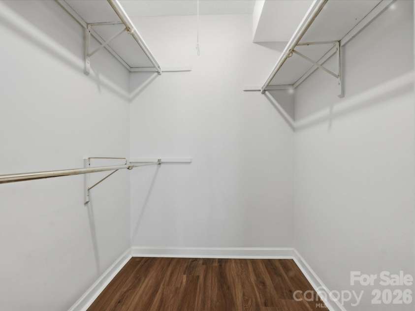 5024 Sardis Road, Charlotte, NC 28270.  MLS# CAR4428973, YatesRealty ID 31467. 