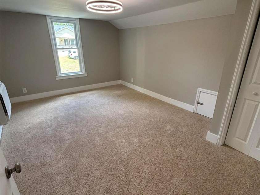 638 Old Salisbury Road, Statesville, NC 28677.  MLS# CAR4282681, YatesRealty ID 31467. 