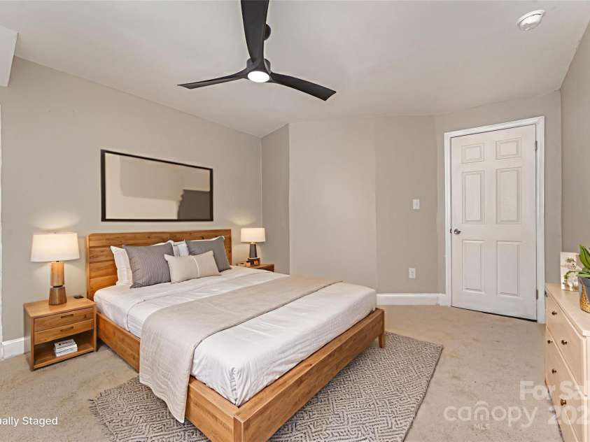 638 Old Salisbury Road, Statesville, NC 28677.  MLS# CAR4317172, YatesRealty ID 31467. Virtually staged