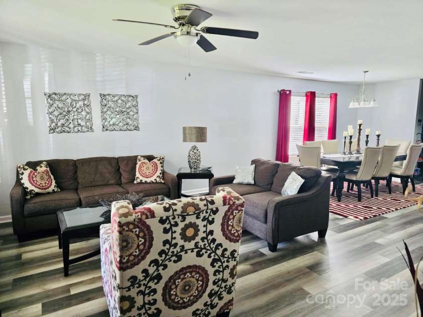 1216 Catawba Run, Lowell, NC 28098.  MLS# CAR4275824, YatesRealty ID 31468. 