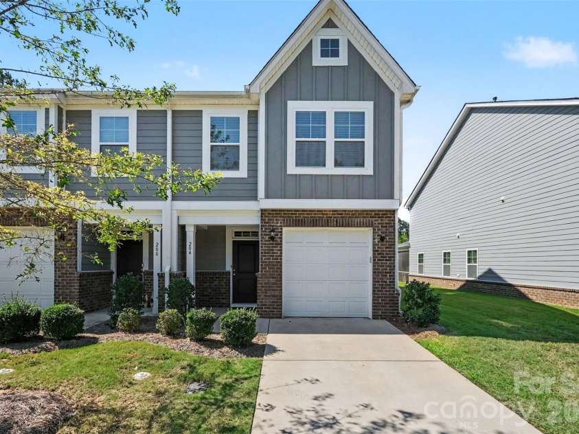 204 Bella Lane, Indian Trail, NC 28079.  MLS# CAR4417697, YatesRealty ID 31468. 