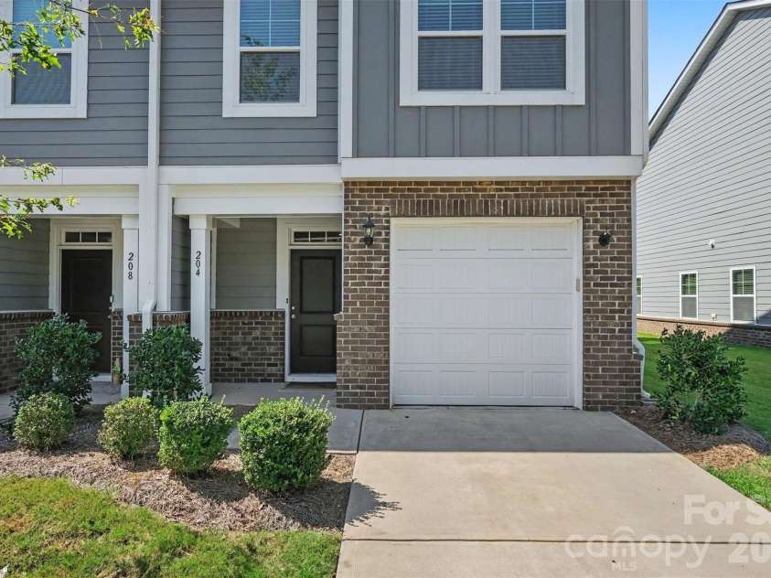 204 Bella Lane, Indian Trail, NC 28079.  MLS# CAR4417697, YatesRealty ID 31468. 