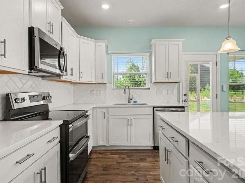 204 Bella Lane, Indian Trail, NC 28079.  MLS# CAR4417697, YatesRealty ID 31468. 