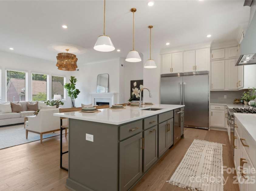 4211 Walker Road, Charlotte, NC 28211.  MLS# CAR4286850, YatesRealty ID 31469. 