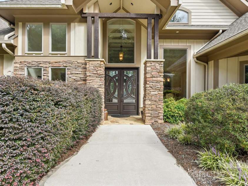 1430 Rocky Cove Lane, Denton, NC 27239.  MLS# CAR4177726, YatesRealty ID 3147. 