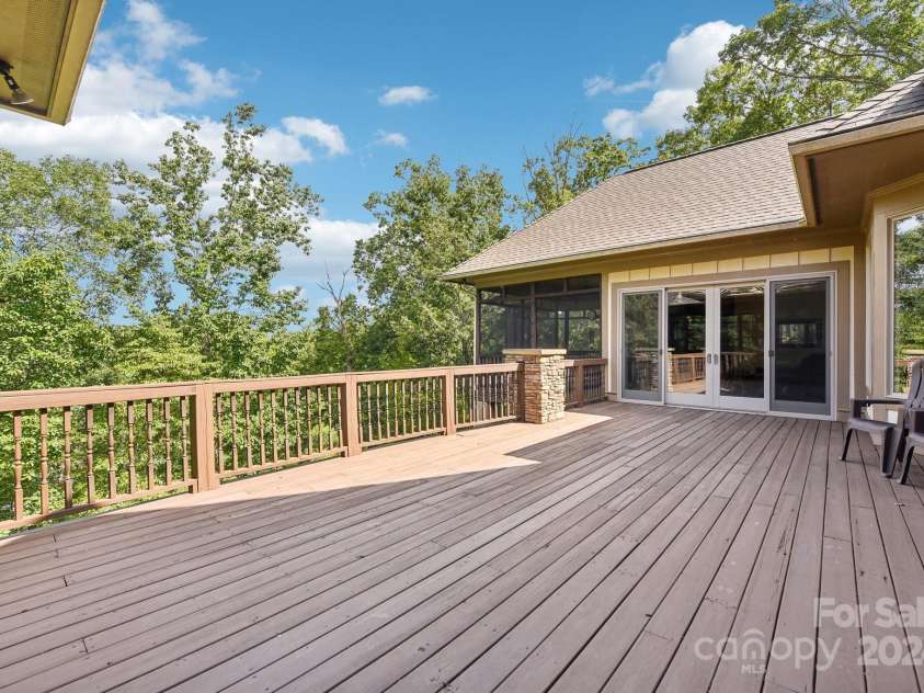 1430 Rocky Cove Lane, Denton, NC 27239.  MLS# CAR4177726, YatesRealty ID 3147. 