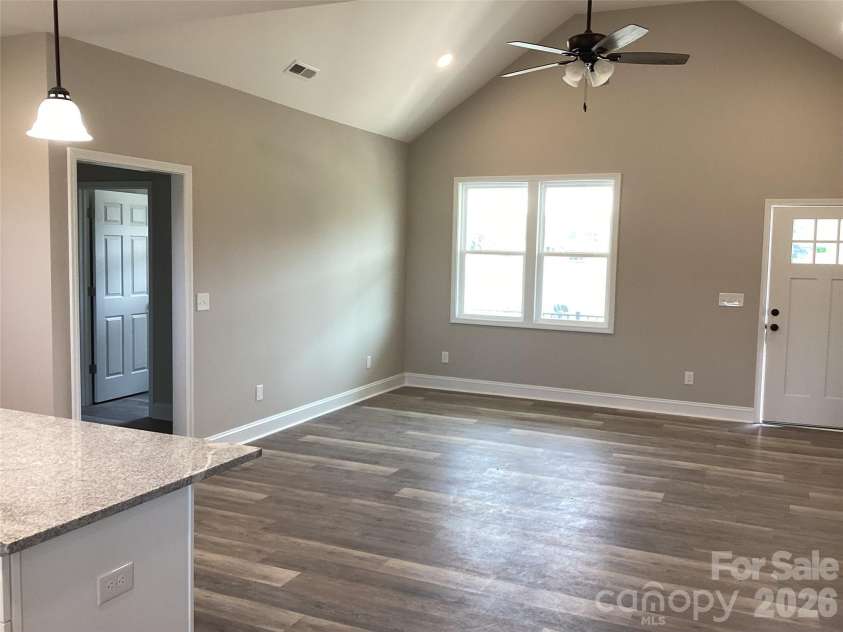 170 Smoke Lane, Salisbury, NC 28147.  MLS# CAR4297533, YatesRealty ID 3147. Great room