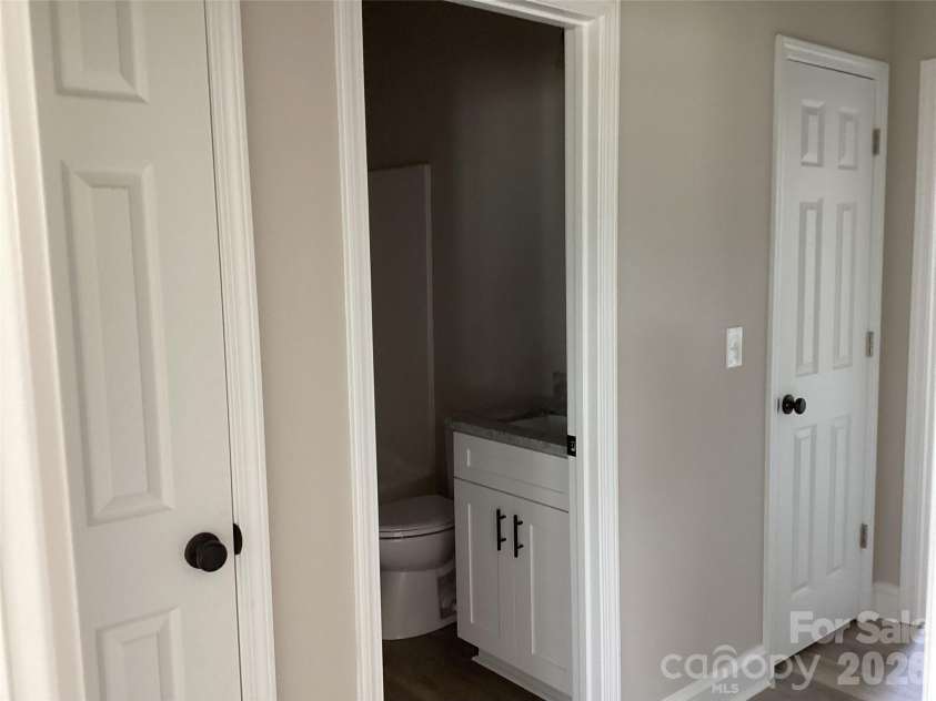 170 Smoke Lane, Salisbury, NC 28147.  MLS# CAR4297533, YatesRealty ID 3147. Hall