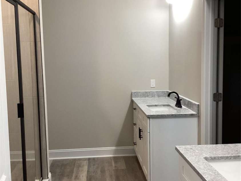 170 Smoke Lane, Salisbury, NC 28147.  MLS# CAR4422147, YatesRealty ID 3147. Master bathroom
