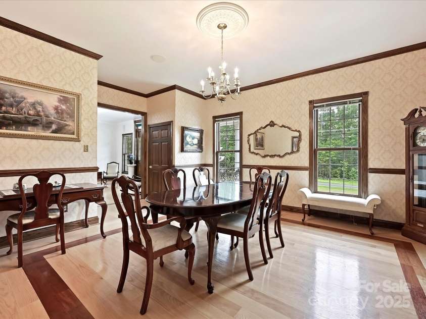 4900 Rocky River Road, Charlotte, NC 28215.  MLS# CAR4283934, YatesRealty ID 31470. DR view