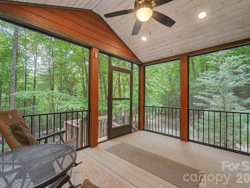 243 Jonquil Woods Road, Franklin, NC 28734.  MLS# CAR4394222, YatesRealty ID 31472. 
