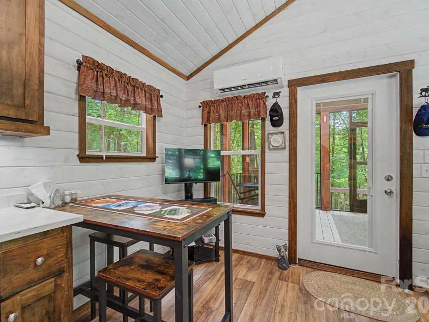 243 Jonquil Woods Road, Franklin, NC 28734.  MLS# CAR4394222, YatesRealty ID 31472. 
