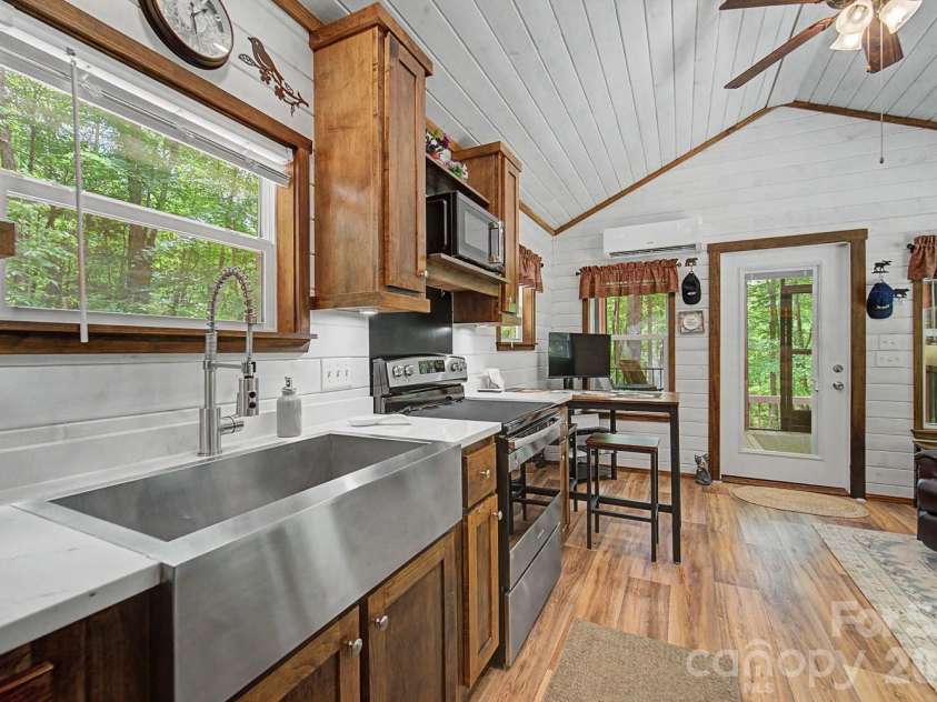 243 Jonquil Woods Road, Franklin, NC 28734.  MLS# CAR4394222, YatesRealty ID 31472. 