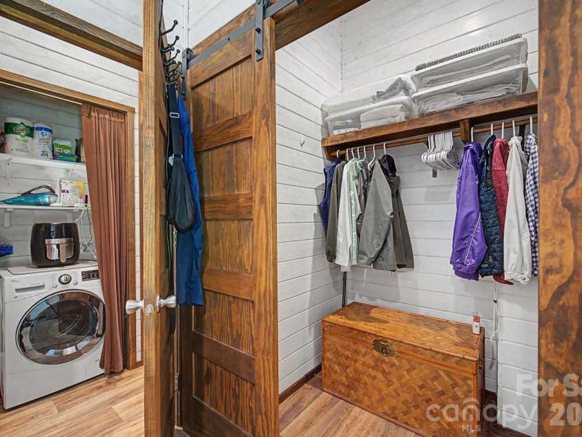243 Jonquil Woods Road, Franklin, NC 28734.  MLS# CAR4394222, YatesRealty ID 31472. 