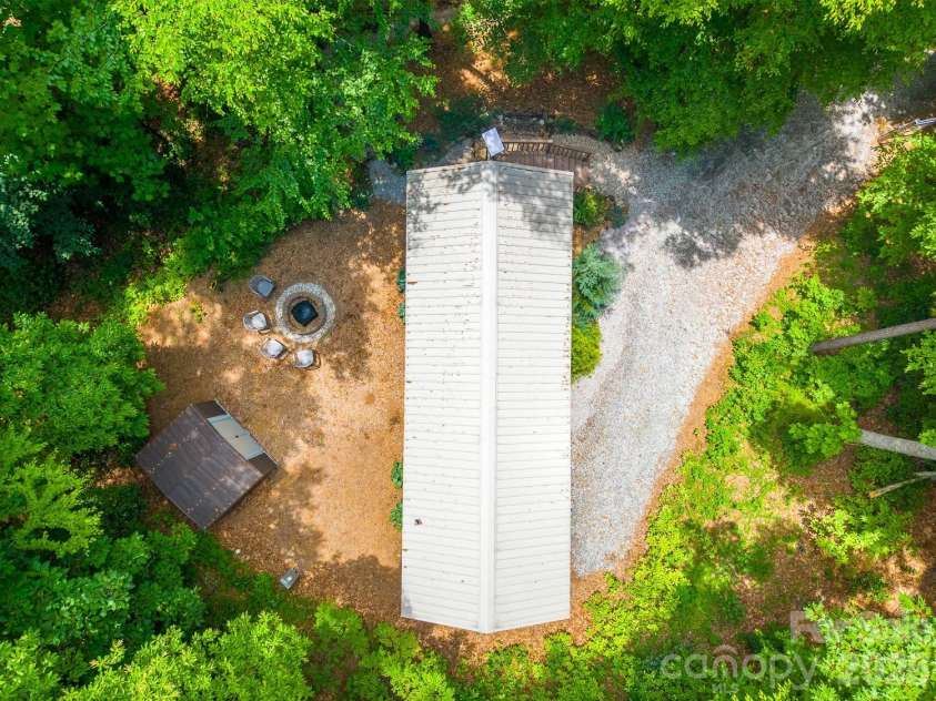 243 Jonquil Woods Road, Franklin, NC 28734.  MLS# CAR4394222, YatesRealty ID 31472. 