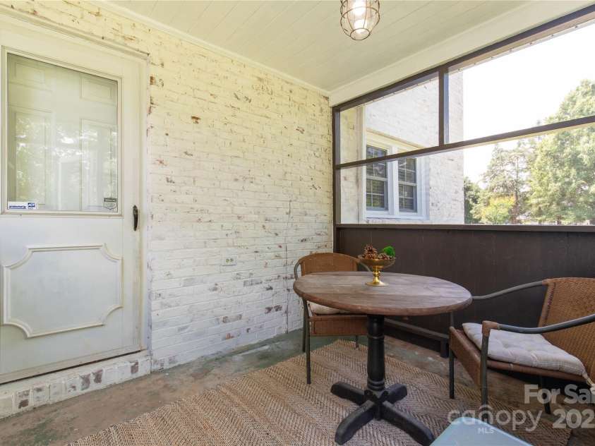 931 Museum Road, Rock Hill, SC 29732.  MLS# CAR4285254, YatesRealty ID 31472. 