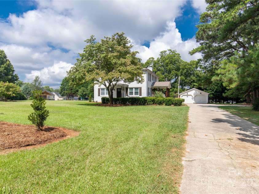931 Museum Road, Rock Hill, SC 29732.  MLS# CAR4285254, YatesRealty ID 31472. 