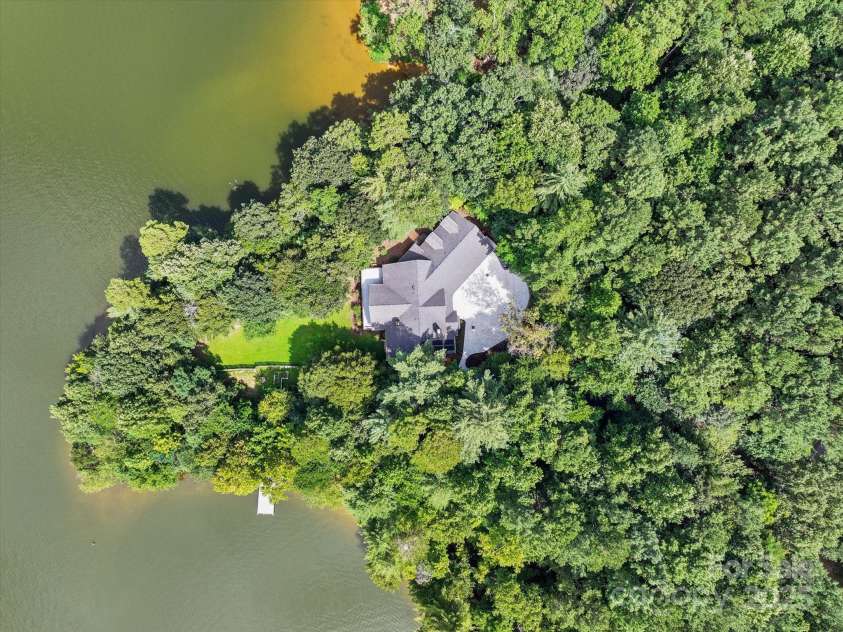 16 Royal Vista Way, Granite Falls, NC 28630.  MLS# CAR4285044, YatesRealty ID 31475. 