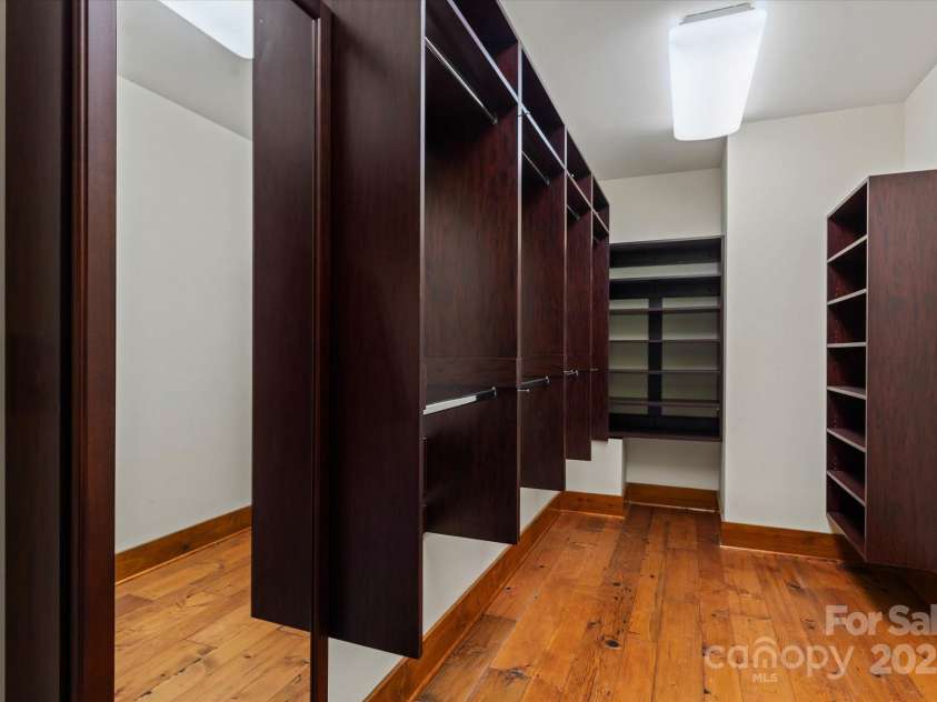 16 Royal Vista Way, Granite Falls, NC 28630.  MLS# CAR4285044, YatesRealty ID 31475. 