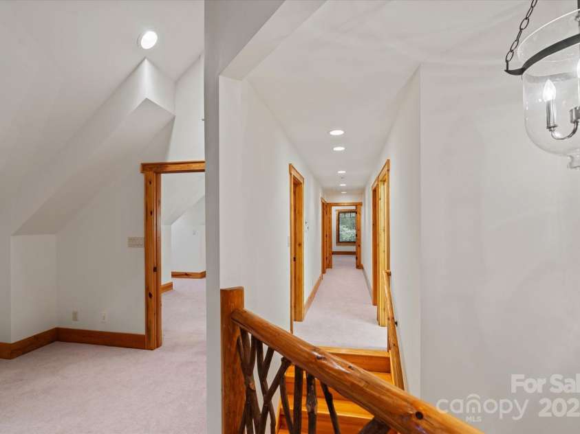 16 Royal Vista Way, Granite Falls, NC 28630.  MLS# CAR4285044, YatesRealty ID 31475. 