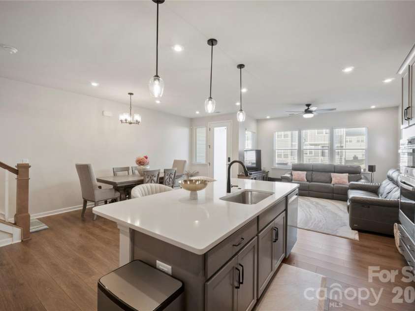131 Berkeley Avenue, Mooresville, NC 28117.  MLS# CAR4393181, YatesRealty ID 31477. 