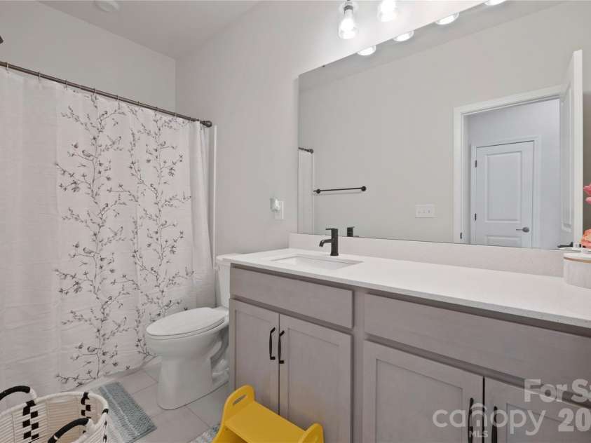 131 Berkeley Avenue, Mooresville, NC 28117.  MLS# CAR4393181, YatesRealty ID 31477. 