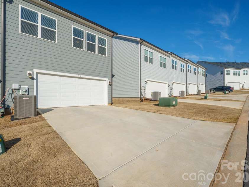 131 Berkeley Avenue, Mooresville, NC 28117.  MLS# CAR4393181, YatesRealty ID 31477. 
