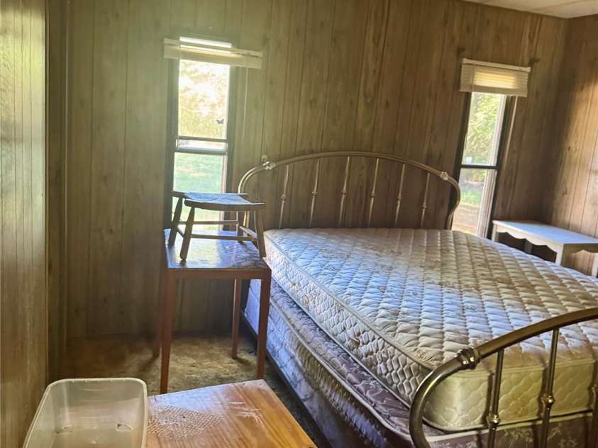 5909 Crawford Road, Gastonia, NC 28052.  MLS# CAR4285730, YatesRealty ID 31477. 