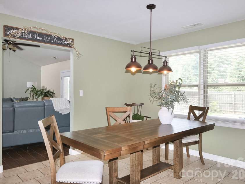 4220 Mae-Len Drive, Winston Salem, NC 27107.  MLS# CAR4394128, YatesRealty ID 31478. 