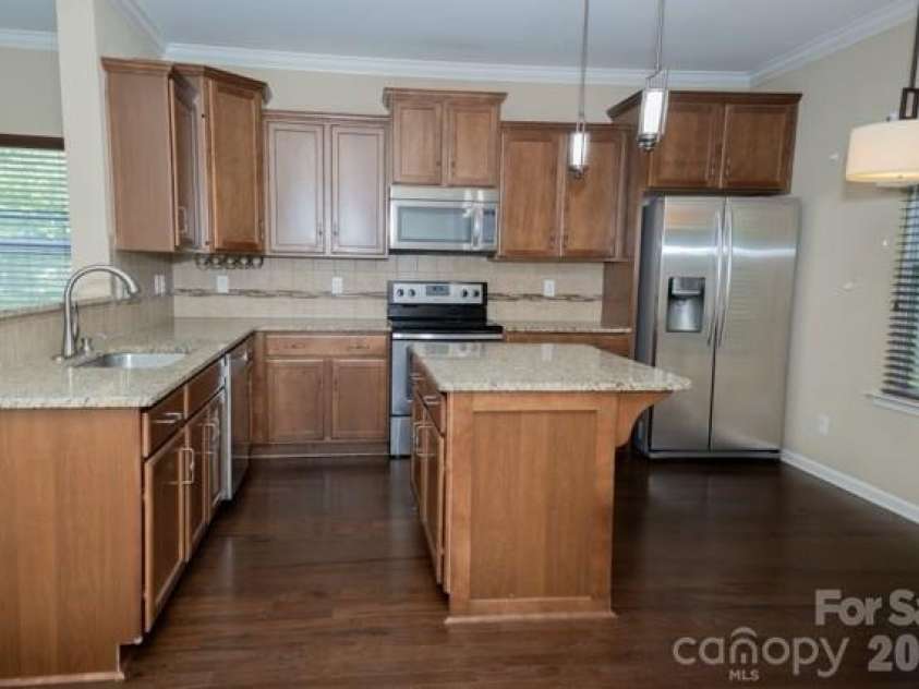 2348 Lake Vista Drive, Mount Holly, NC 28120.  MLS# CAR4394690, YatesRealty ID 31479. 