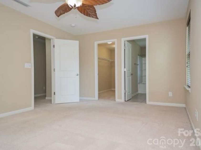 2348 Lake Vista Drive, Mount Holly, NC 28120.  MLS# CAR4394690, YatesRealty ID 31479. 