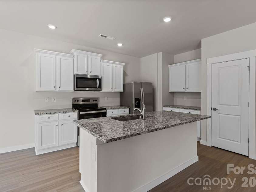 1122 Elyan Street, Richburg, SC 29729.  MLS# CAR4329016, YatesRealty ID 3148. 